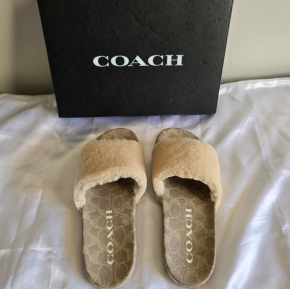 Coach Ulla Shearling Slides Ivory Ladies sz 10 Casual Slip-on - Picture 4 of 13